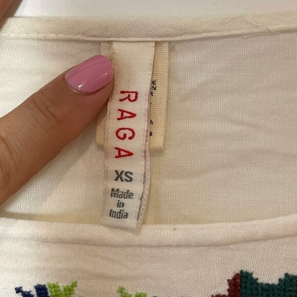 Anthro RAGA Sedona Tunic Flared Sleeve Boho Top XS White Embroidered Fringe - Picture 4 of 10